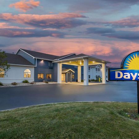 Days Inn By Wyndham Racine/Sturtevant Exteriér fotografie