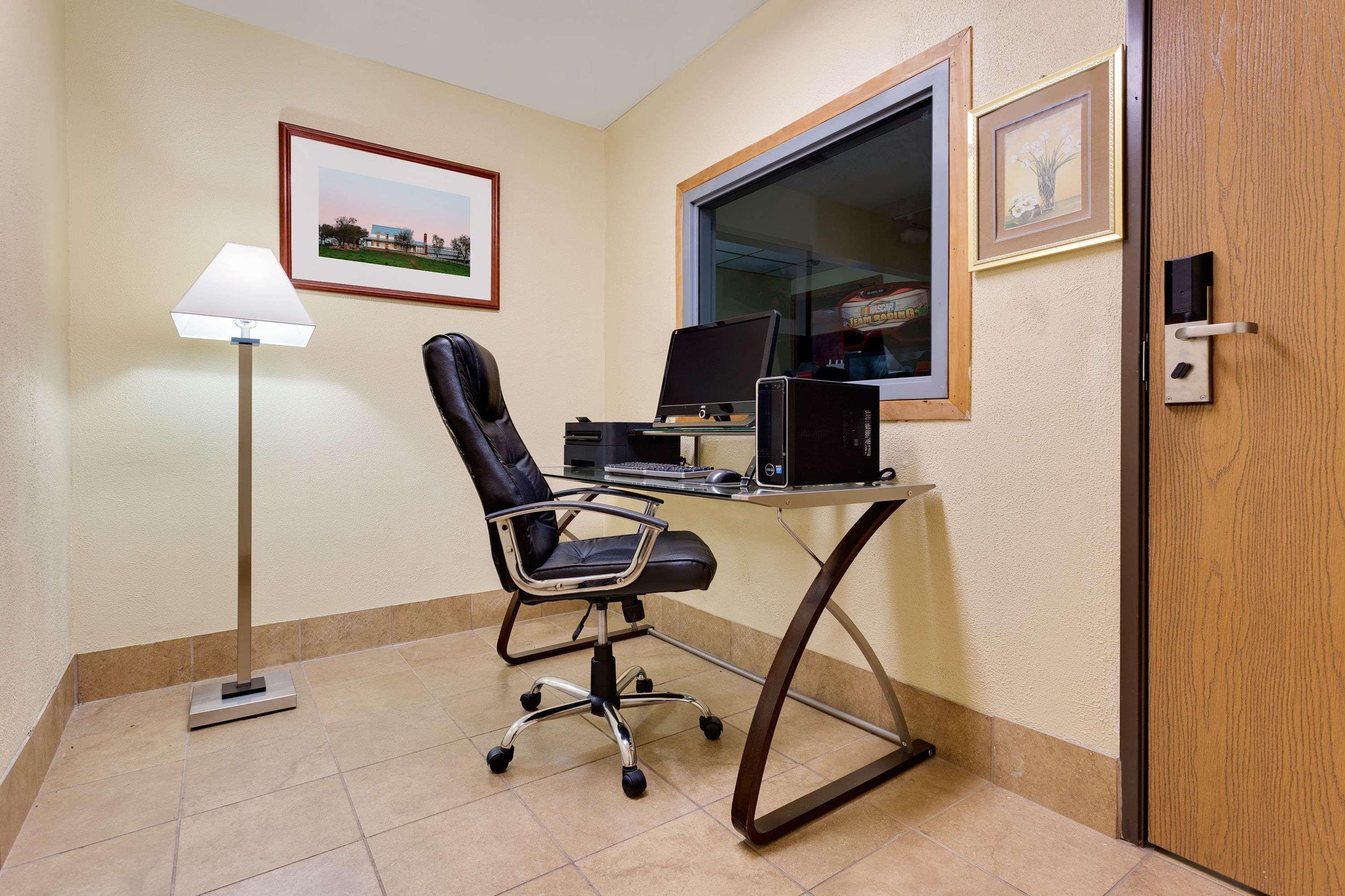Days Inn By Wyndham Racine/Sturtevant Exteriér fotografie