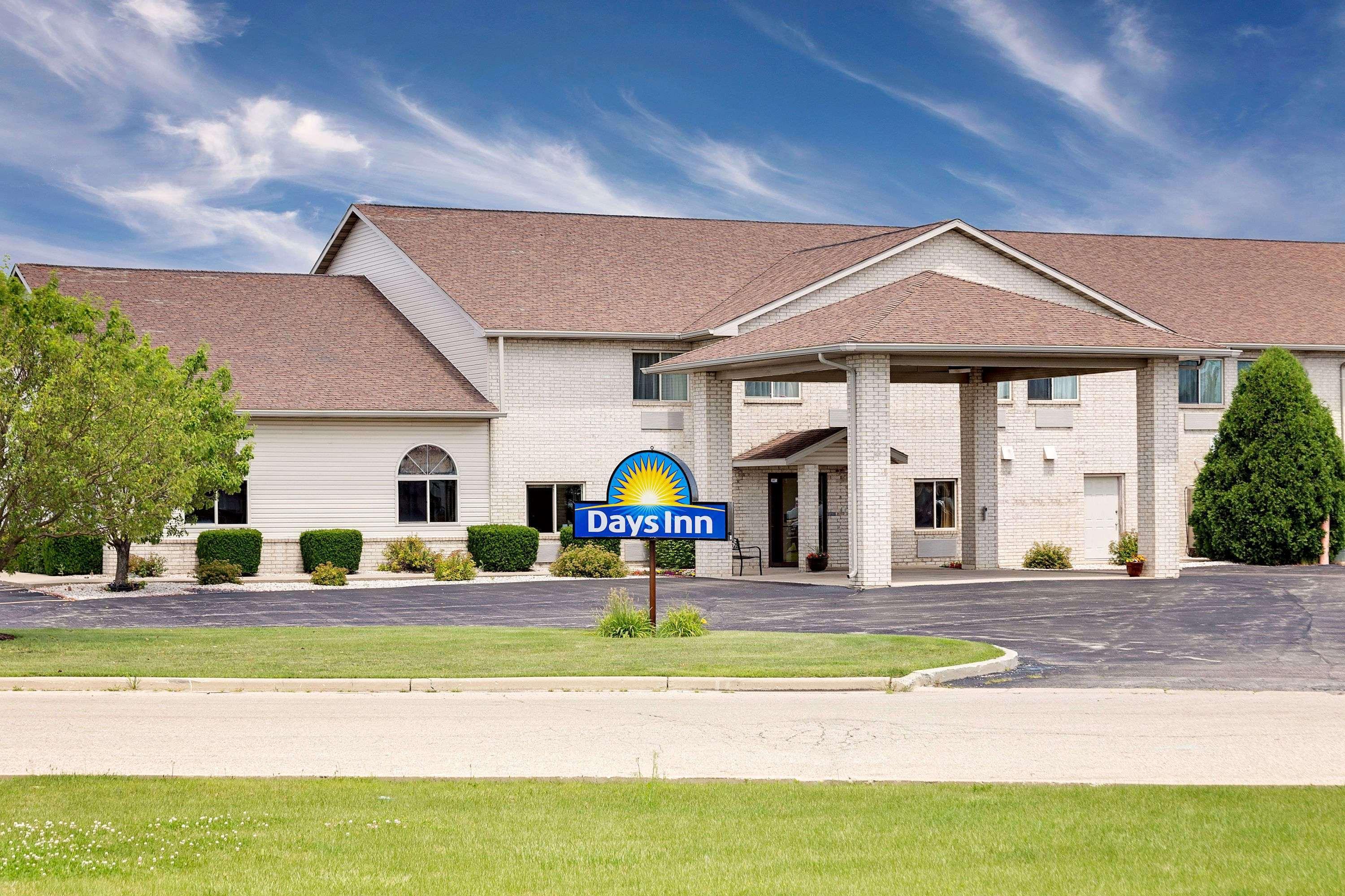 Days Inn By Wyndham Racine/Sturtevant Exteriér fotografie